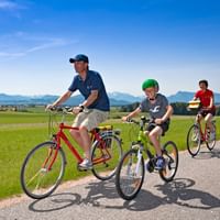 Cykelresa med barn runt Salzburg