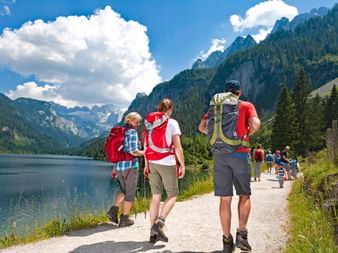 Lätt vandring runt Gosausee