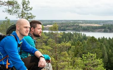 Vandringspaus med panoramavy