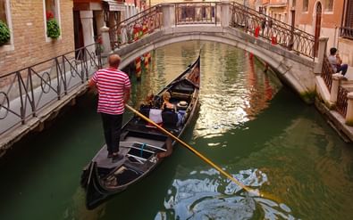 Gondoljär i Venedig