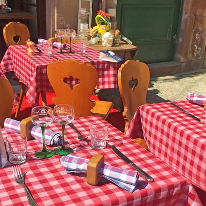 Bordssättning på en Alsace-restaurang