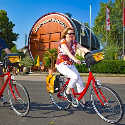 Cyklister vid Dürkheimer Riesenfass