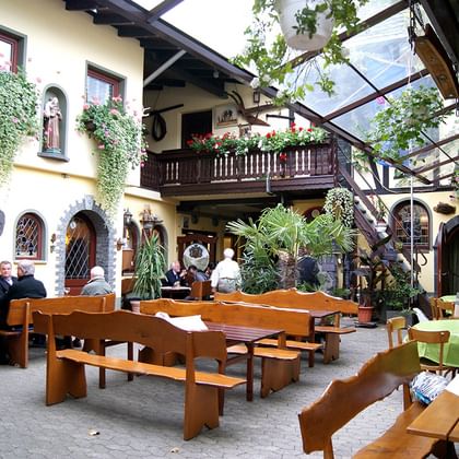 Traditionell värdshus i Koblenz