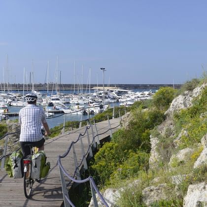 Cykling med havsutsikt
