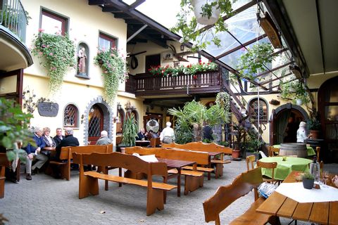 Traditionell värdshus i Koblenz