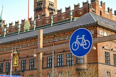 Bike route sign in Copenhagen