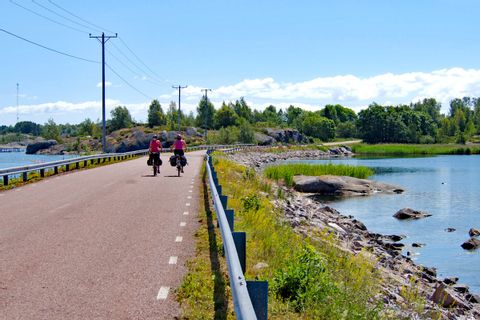Cycle path in Finland
