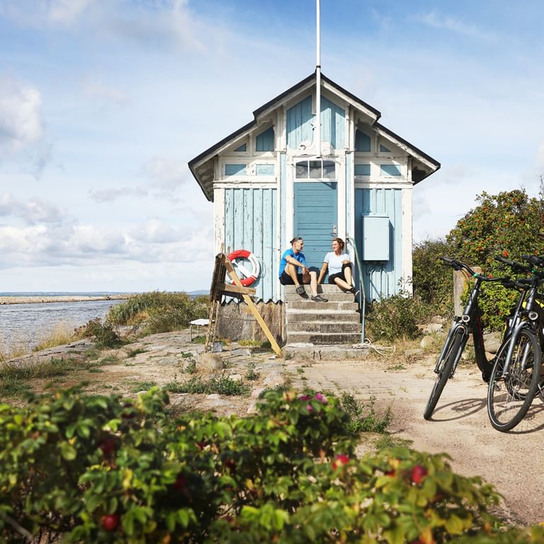 Cykelpaus med havsutsikt