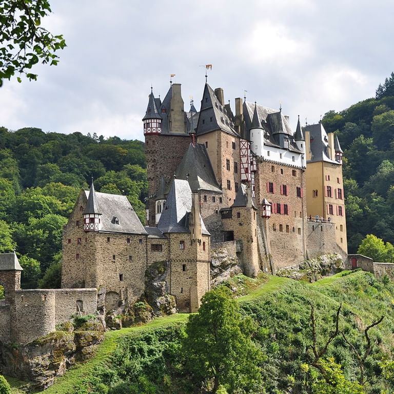 Ljuvlig borg Eltz